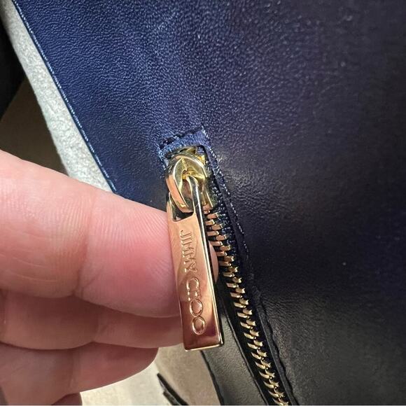 Jimmy choo large Riley crossbody tote bag in navy - Picture 15 of 16